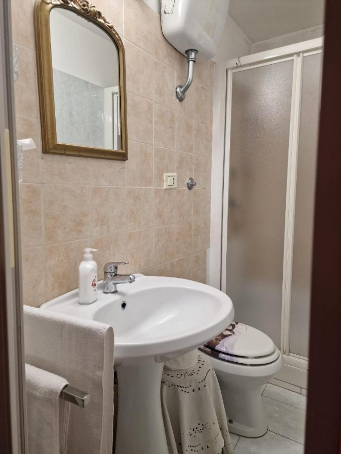 Bed and Breakfast Casa Totti Roma Esterno foto