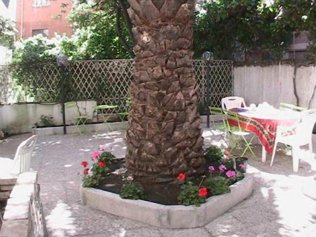 Bed and Breakfast Casa Totti Roma Esterno foto