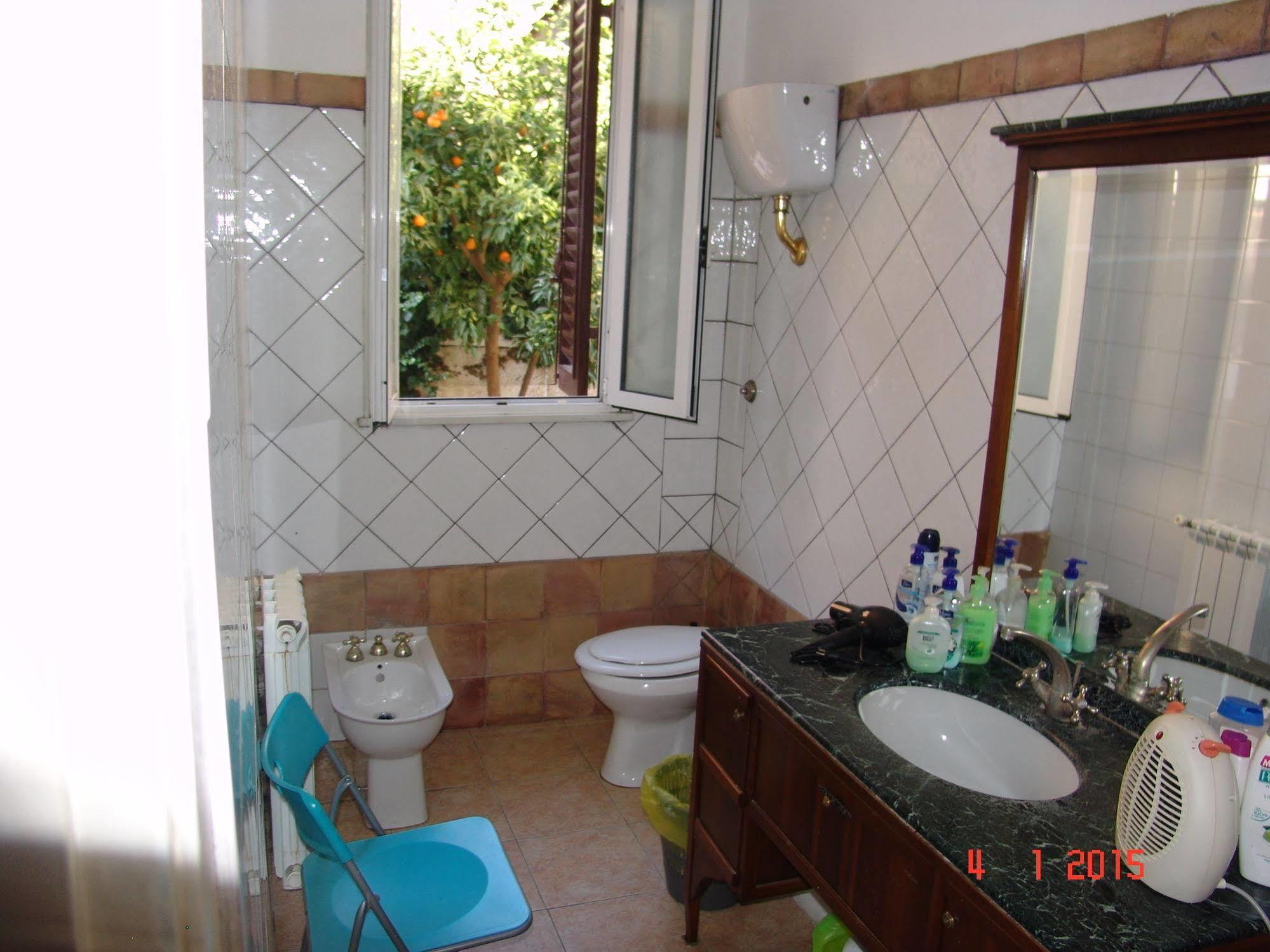Bed and Breakfast Casa Totti Roma Esterno foto