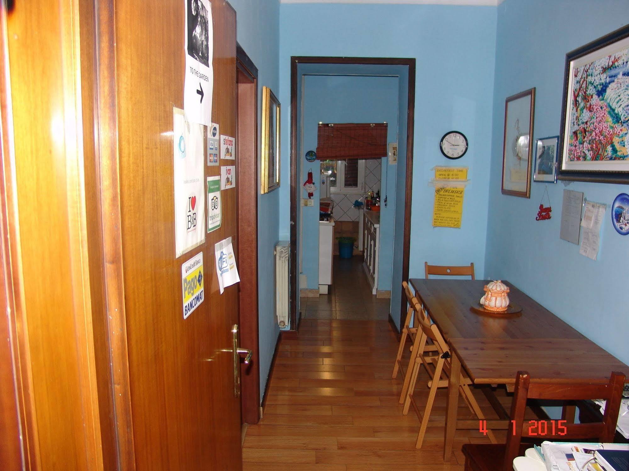 Bed and Breakfast Casa Totti Roma Esterno foto