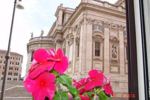 Bed and Breakfast Casa Totti Roma Esterno foto